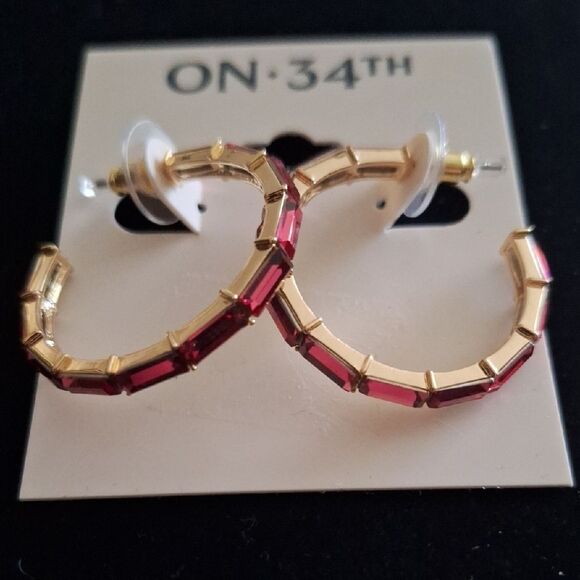 🎁Medium Baguette Pink Crystal C-Hoop Tennis Earrings, 1.3", Created for Macy's - Picture 1 of 4